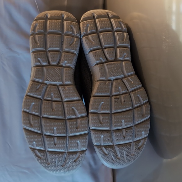 Mens skechers, two pairs, gowalk, lightweight, size 10 - Picture 12 of 16